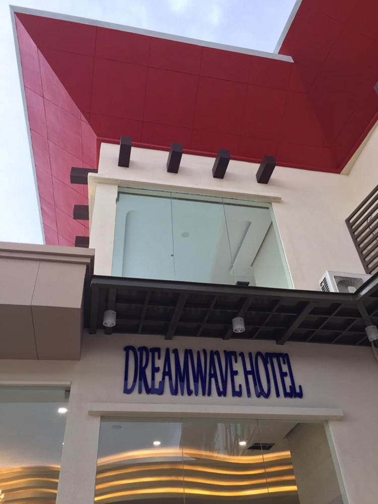 Dreamwave Hotel Polangui Buitenkant foto